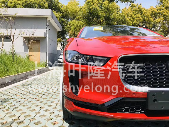 捷豹純電動SUV 中國紅 IPACE.jpg