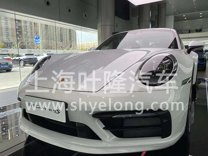 911Carrera 4S (3).jpg