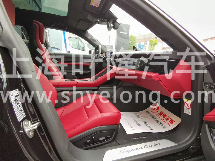 保時(shí)捷純電動汽車taycan turbo (4).jpg