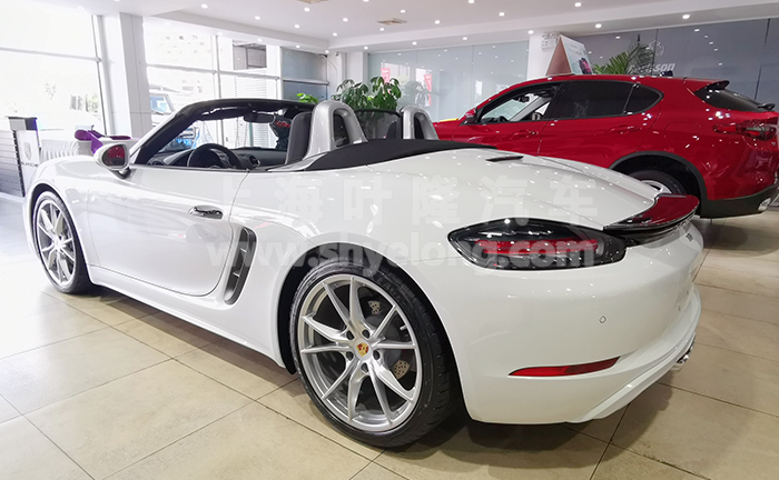 葉隆保時(shí)捷718白紅現車06.jpg